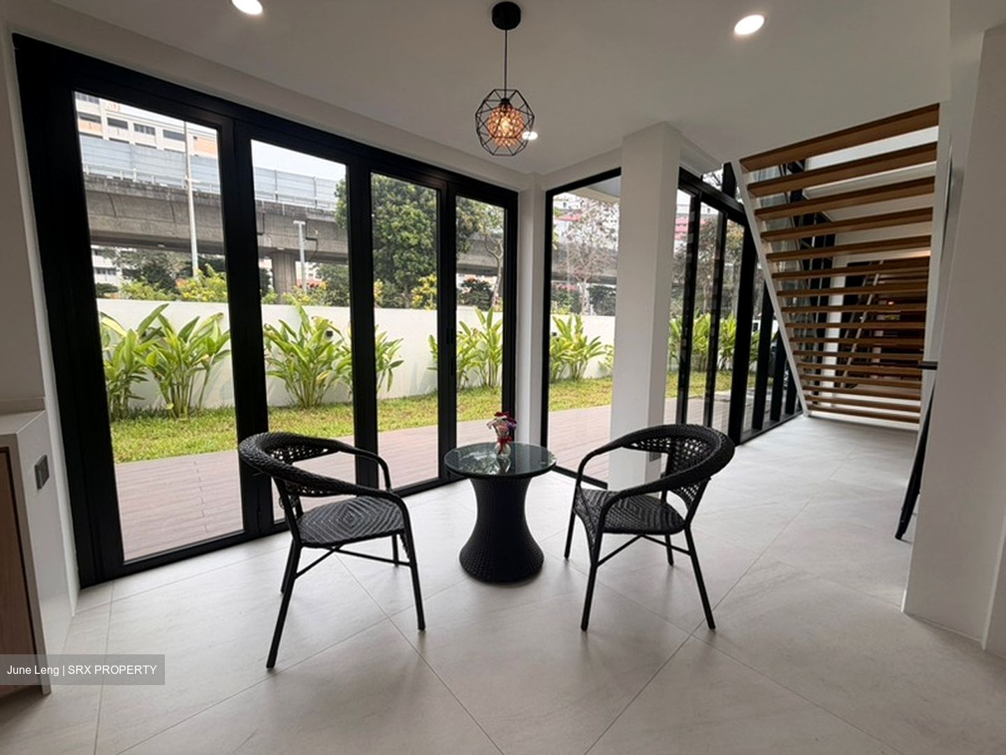 Opera Estate (D15), Terrace #629340751